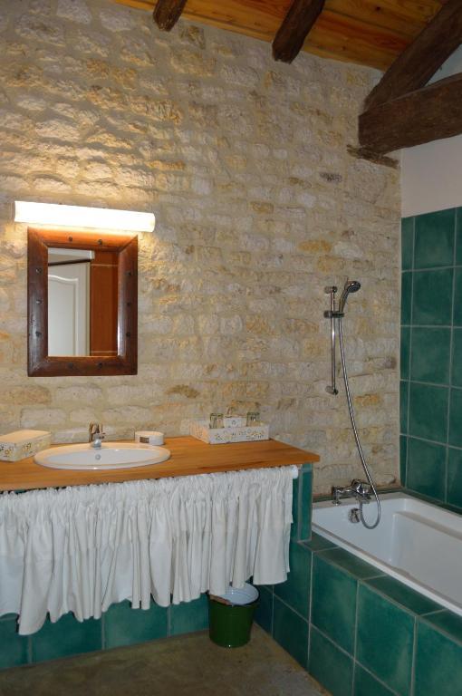 Les Vents Bleus Hotel Donnazac Room photo